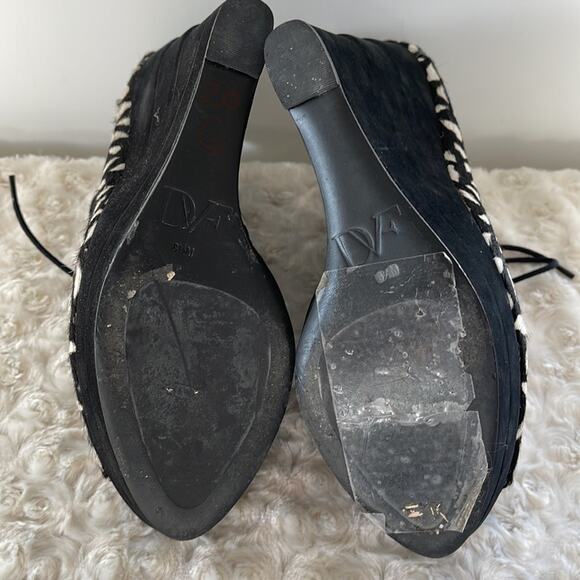Diane Von Furstenberg Open Toes Wedge Ankle  Boots Animal Print Size 8.5 M - Picture 9 of 14